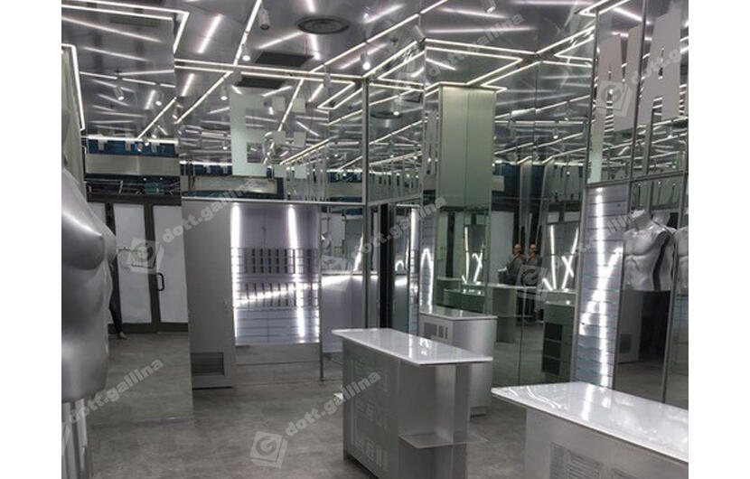 Allestimento Nara Camicie
_1